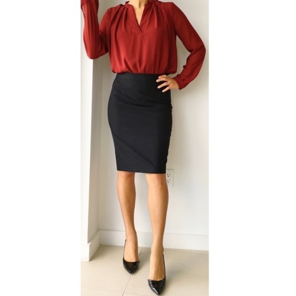 Theory Ansel Pencil Skirt in Ivoire, Size 4